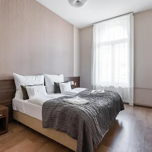 elit-boutique-rooms-best-locationbybqa.inbudapesthotels.com/
